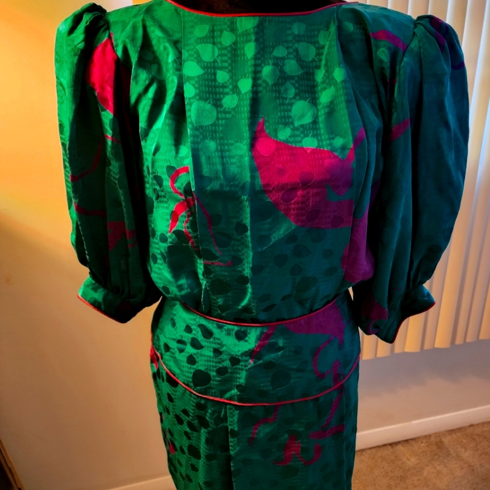 1980s Silk green dress, abstract print. Flora Kung.